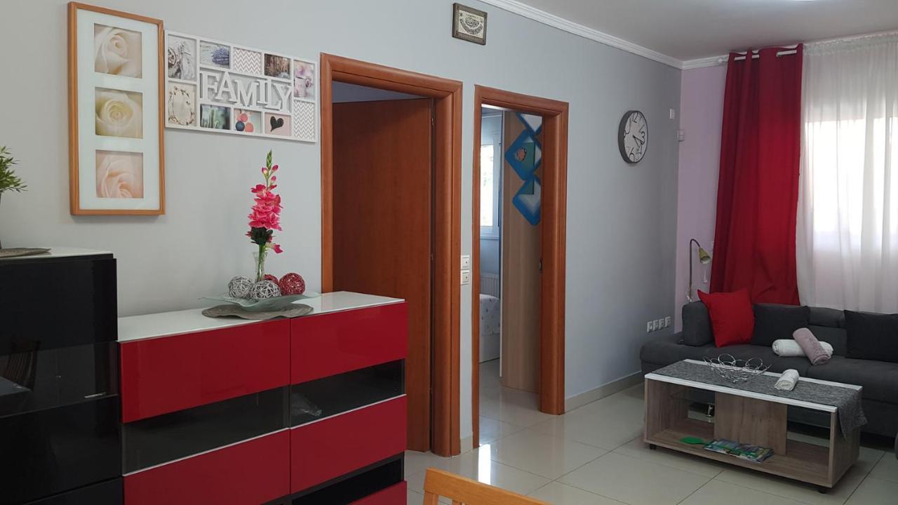 Renovated Lovely Apartment Near Airport & Sea Pórto Ráfti 외부 사진