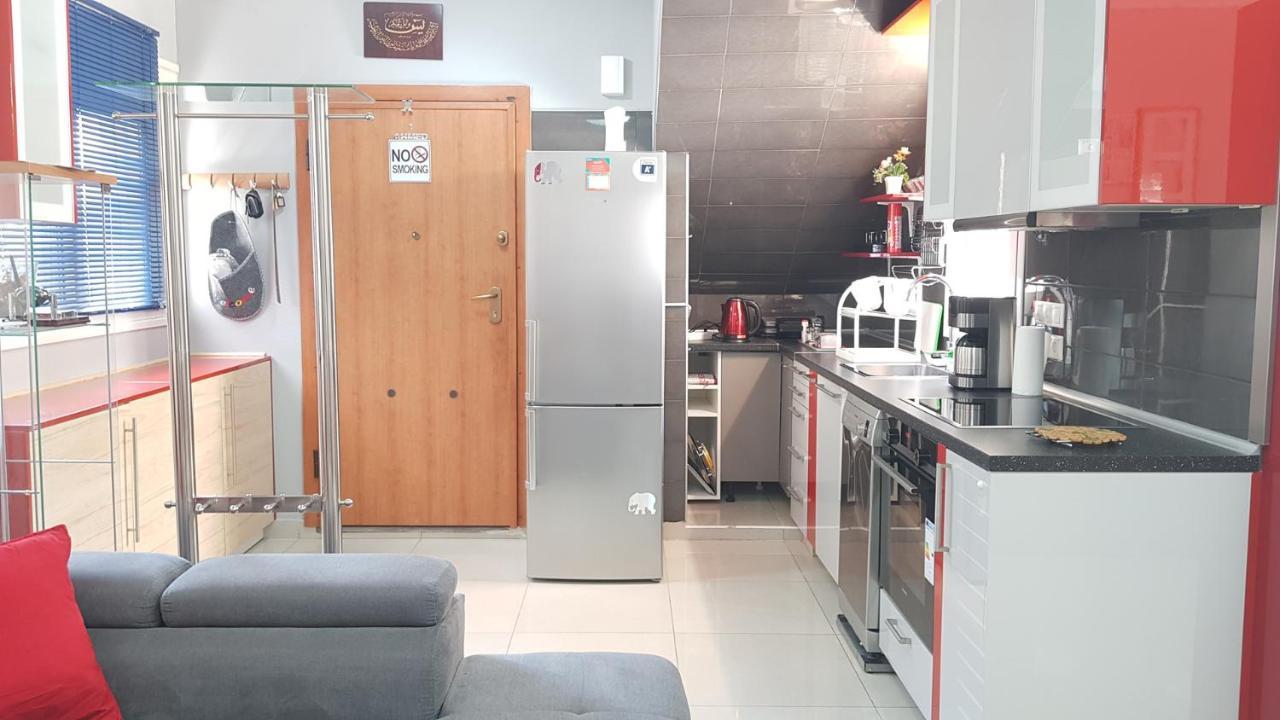 Renovated Lovely Apartment Near Airport & Sea Pórto Ráfti 외부 사진